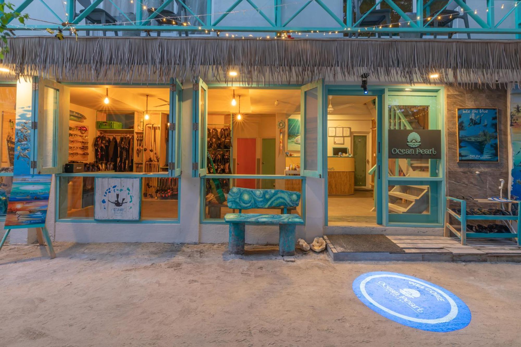 Hotel Ocean Pearl Maldives At Gulhi Island Exteriér fotografie